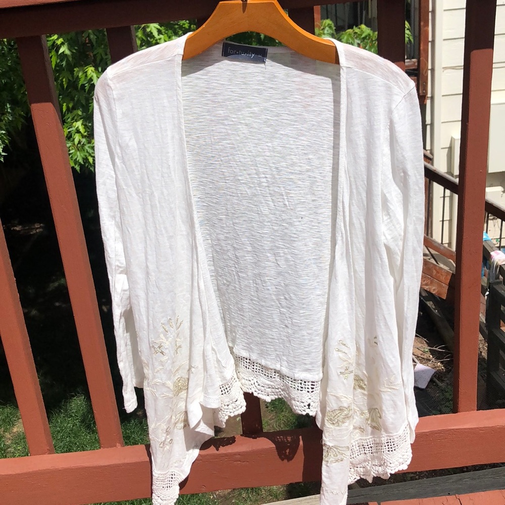 NEW LIGHTWEIGHT COTTON SHRUG TOP, SIZE MEDIUM